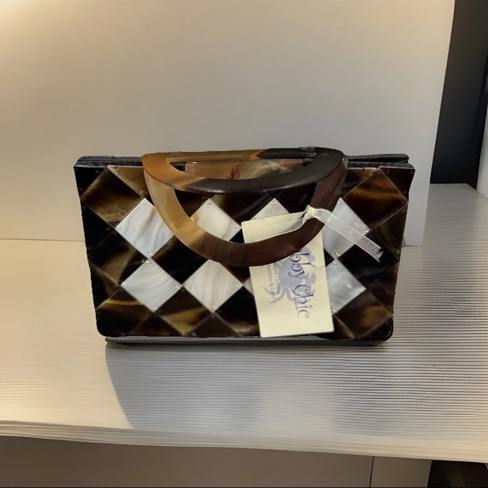 Chabby Chic Mother Of Pearl Magnetic Clasp Top Handle Bag NWT